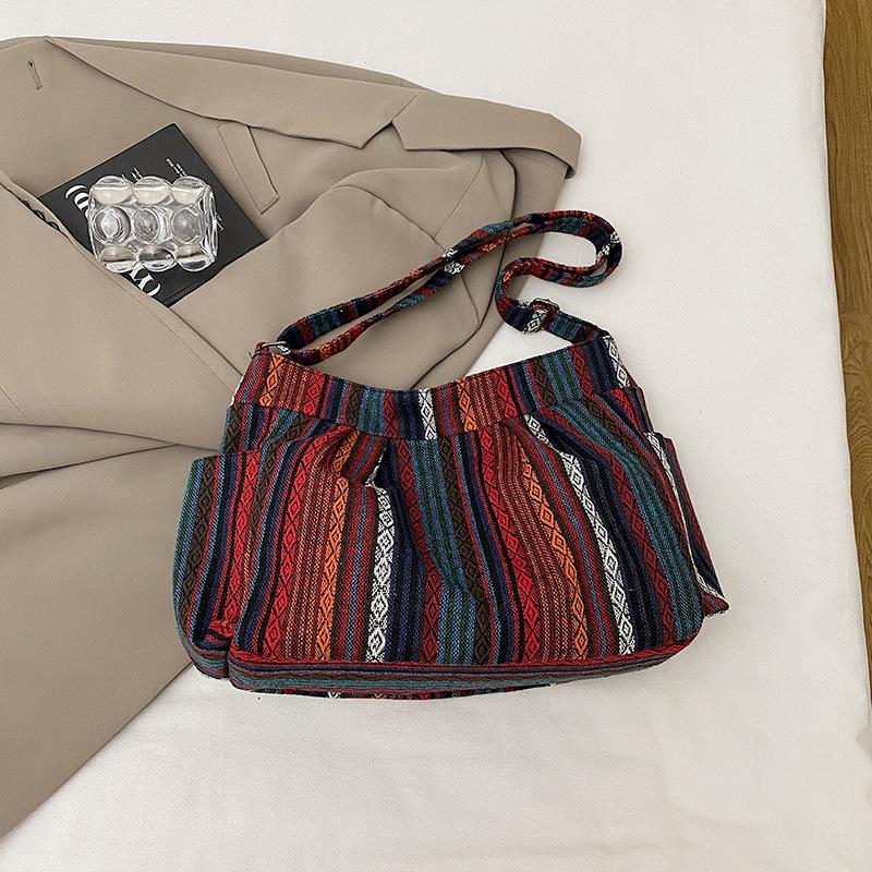 2025 новая сумка-тоут женская сумка студенческая нишевая большая вместимость плечевая сумка для отдыха сумка-мессенджер