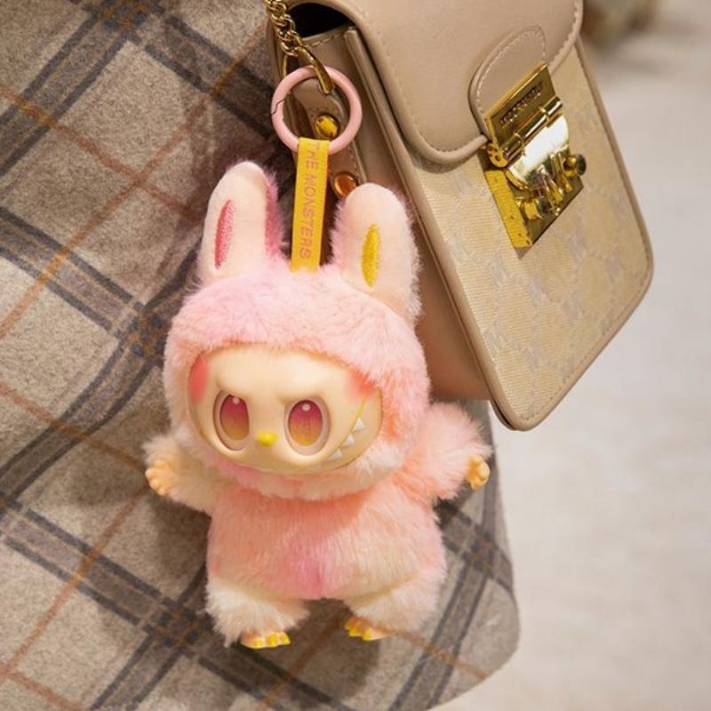 Плюшевая игрушка V3 из серии «Монстры: Большая энергия», виниловая плюшевая игрушка, кулон, милая фигурка, кукла, брелок, подарок на день рождения.