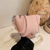 Solid Color Foreign Style Shoulder Messenger Bag Women'S Spring Versatile Leisure Bag Bucket Bag Women