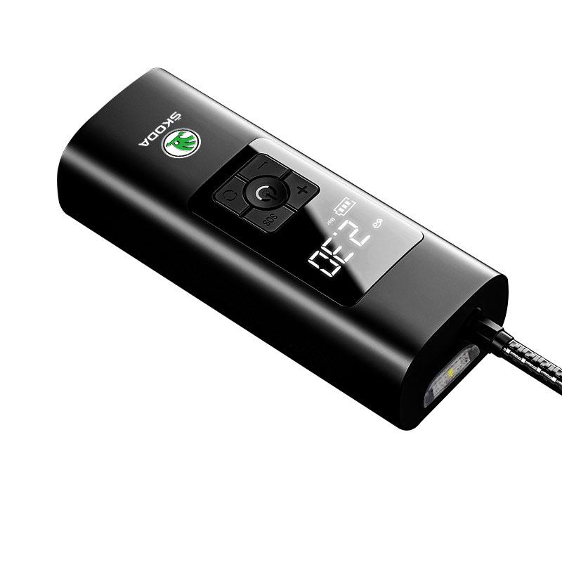 1Pcs Car Tire Inflator Smart Digital Inflatable Pump Emblem Accessories For Skoda SCALA Superb Octavia 2 3 A4 A5 Fabia Kamiq Kapoq Kodiaq Rapid