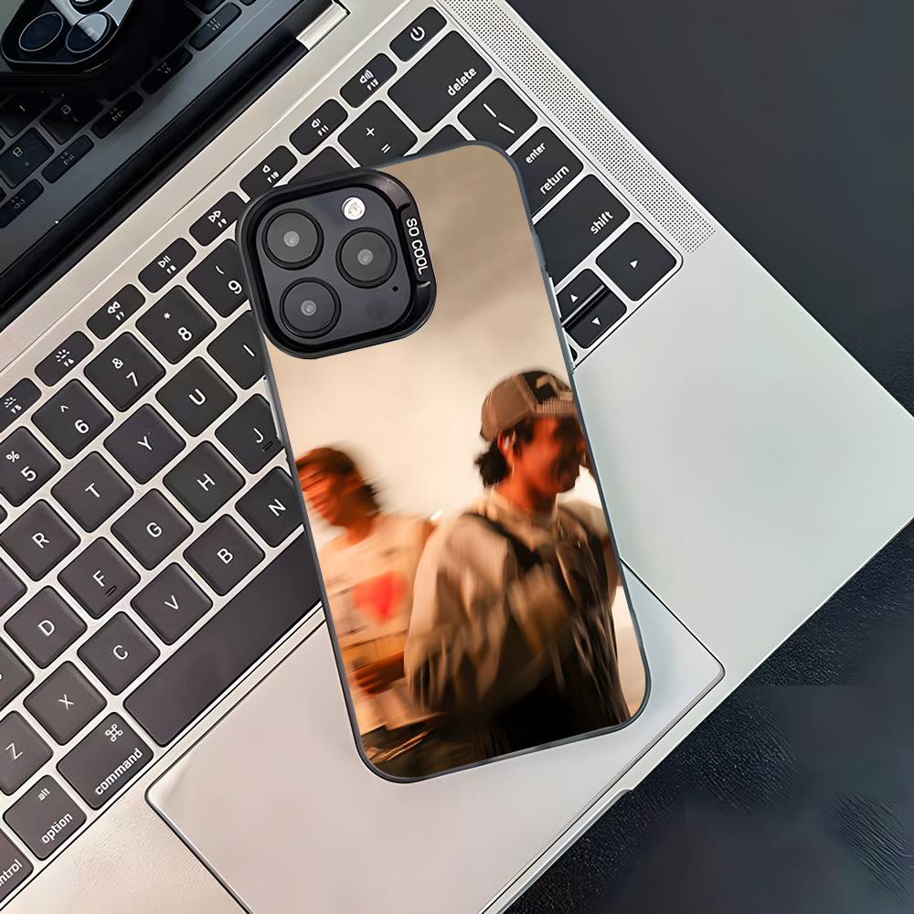 Чехол для телефона с изображением музыкальной группы Latin Mafia для iPhone 17,16,15,14,13,12,11,Pro,XS,Max,Plus,Mini,SE4,E Черный Матовый Ударопрочный Чехол
