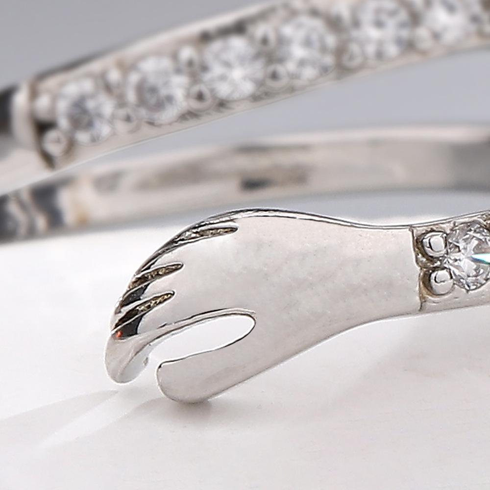 Full Of Diamonds, Hug The Ring With Both Hands, Trend Romantic, Simple Love, Row Of Diamonds, Personalized Love, Hug Ring Woman