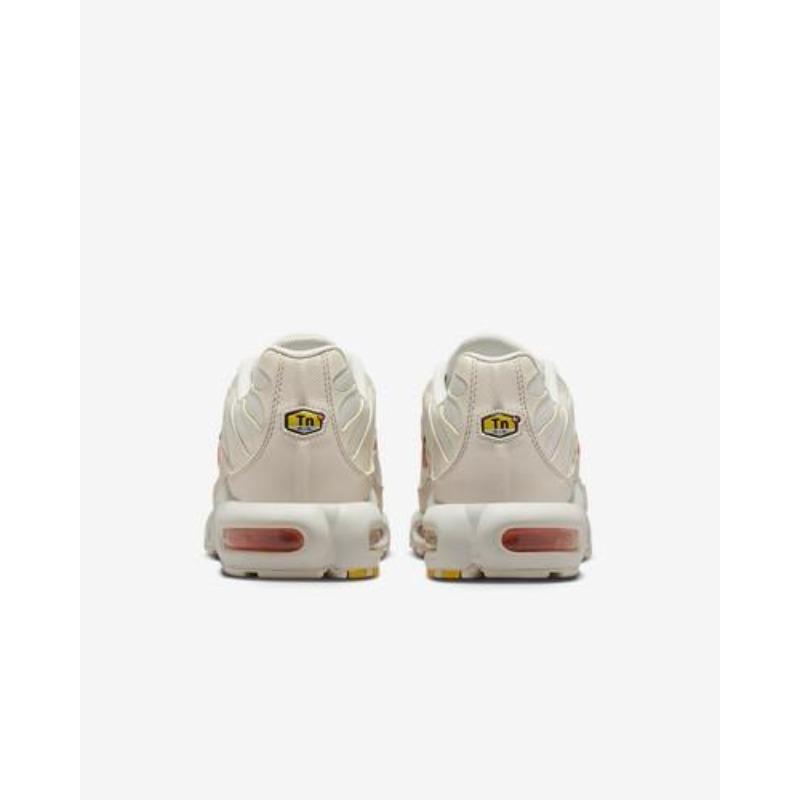 Nike Air Max Plus Safety Orange Ivory DM0032-019