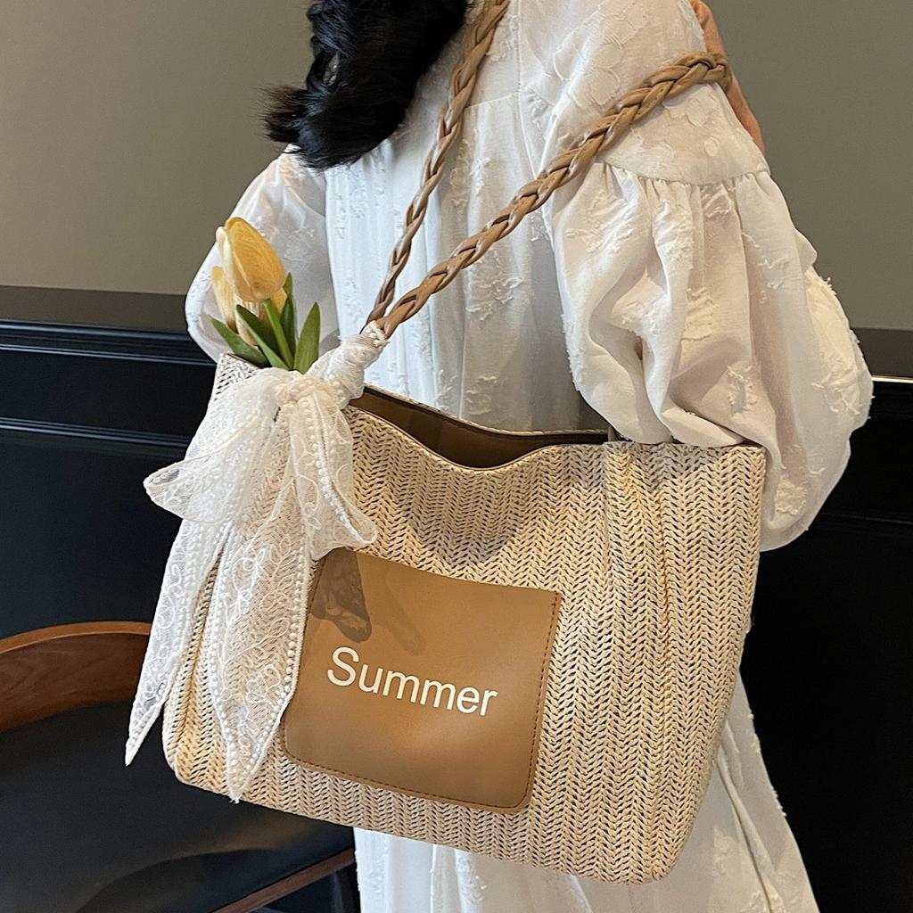 Large-capacity Woven Bag Women's Summer New Simple Shoulder Handbag Commuter Tote Bag