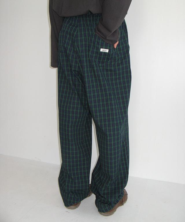 RONRON Back Heart Pocket Banding Jogger Pants Green Check