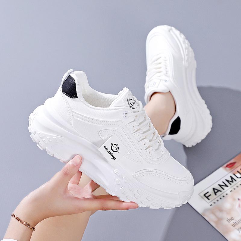 «Женские кроссовки для пап на толстой подошве, осень 2024 г., увеличивающие рост — мягкая кожа, универсальная повседневная спортивная обувь Q029»