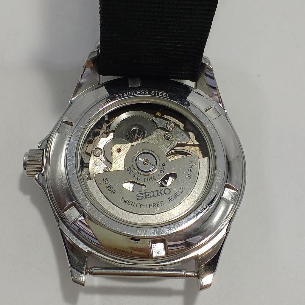 Used SEIKO 4R35-03Y0 SZSB016