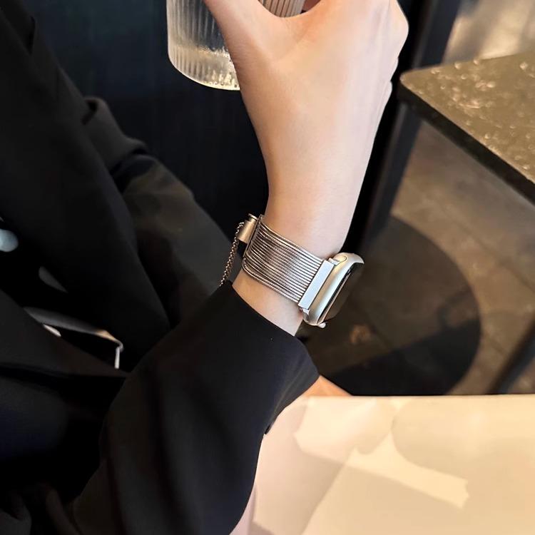 Ремешок для Apple Watch Band 49 мм 45 мм 41 мм 44 мм 40 мм 42 мм 38 мм Женский браслет из стальной цепочки IWatch Ultra SE Серии 9 8 7 6 5 4 3 2