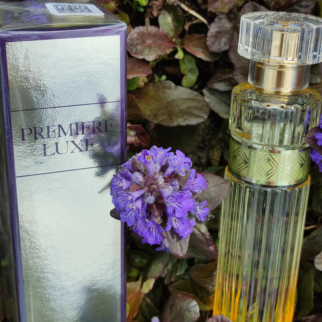 Женская парфюмерная вода  AVON Premiere Luxe 50 мл