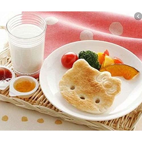 Skater Exciting Bread Cutter, Hello Kitty, Made In Japan, PNB1