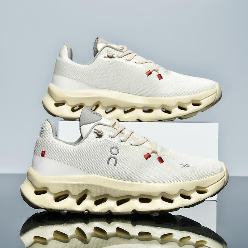 Casual sports shoes spring and autumn new outdoor sports running shoes racing youth shoes