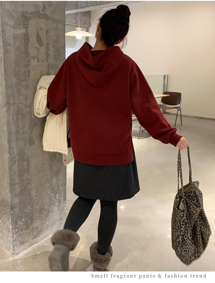 Plus Size Women's Hooded Long Sleeve Solid Color Pullover Sweatshirt with Velvet-Lined Slimming Design