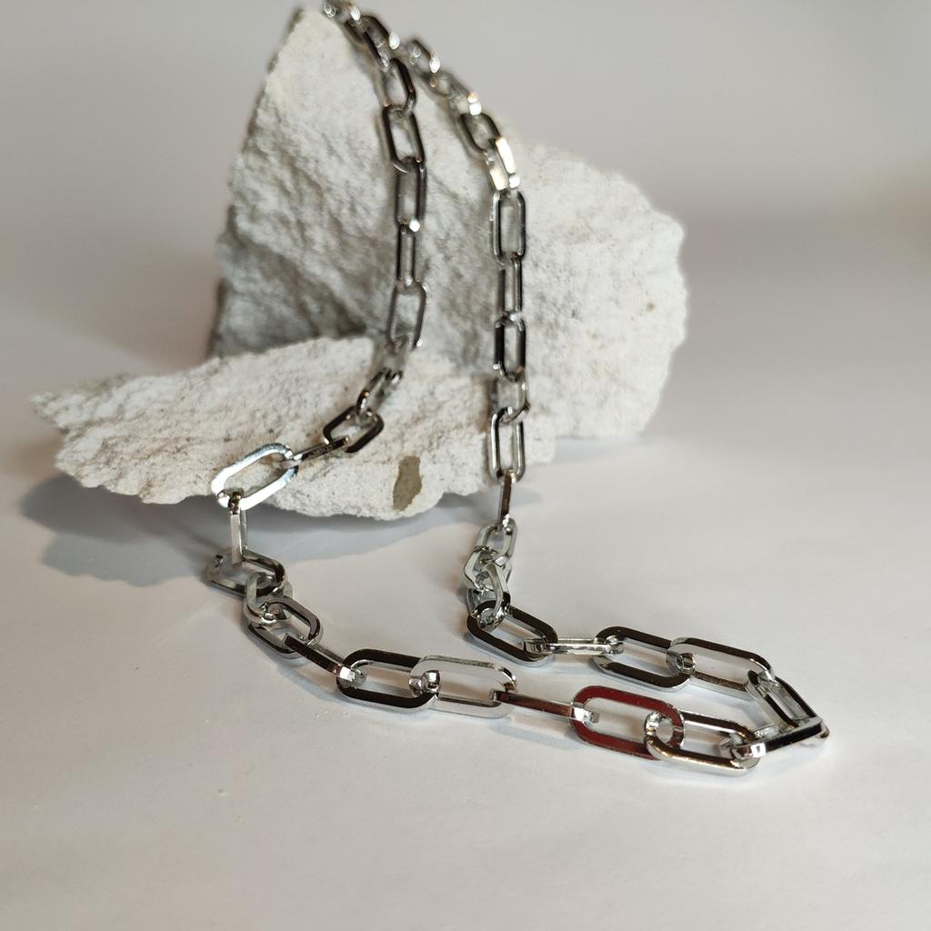 Серебряное колье без камней (2126331)