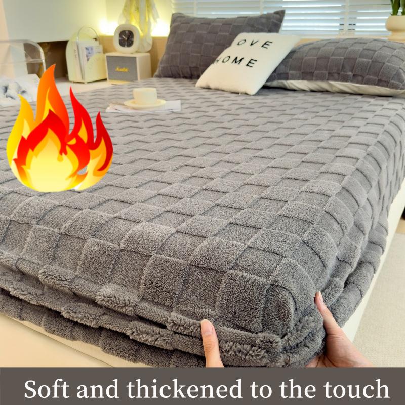 2025 Осенне-зимняя утолщенная простыня из молочного бархата, Цельный мягкий коралловый бархатный наматрасник, Тафтовый протектор для матраса