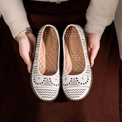 Женские мокасины 2024 года, летние новые дышащие полые мягкие подошвы, удобные женские балетки на плоской подошве