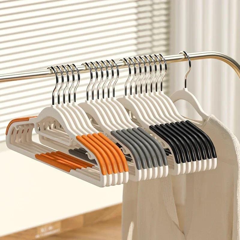 10-20PCS Trend Wide Shoulder No Trace Clothes Hangers Home and Closet Storage Anti-Slip Thickened Plastic Hanger Dry and Wet Use
