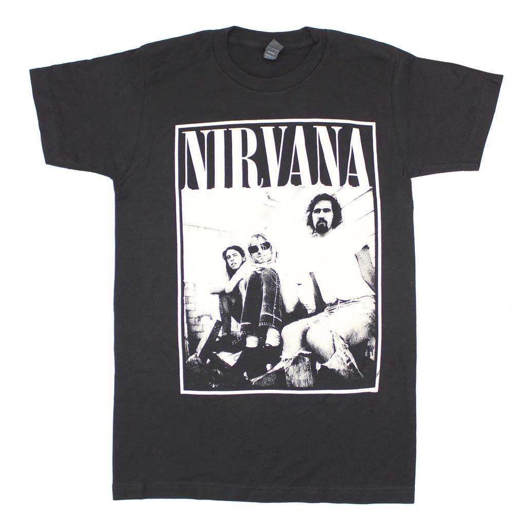 26 Фото-футболка Nirvana Стираемая Фото-футболка Новая с бирками Унисекс Футболка