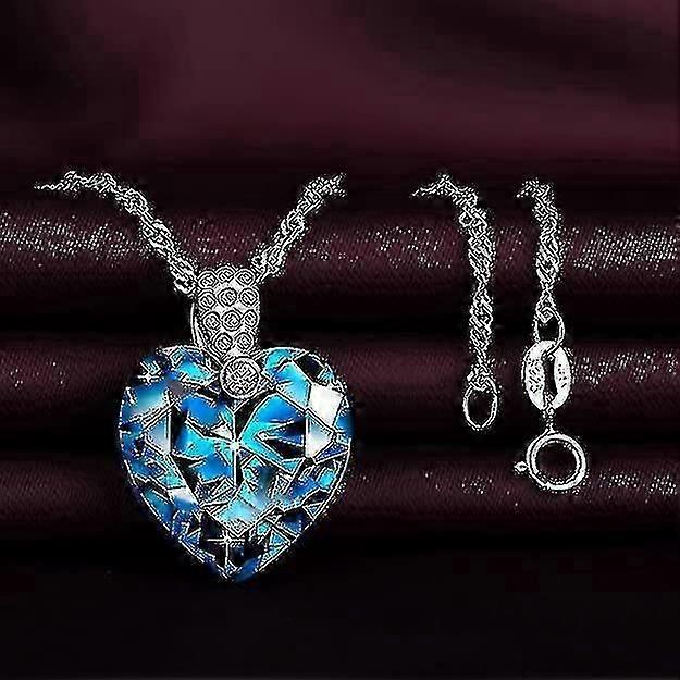Women\'s Necklace, Blue "Heart of the Ocean" Heart Pendant