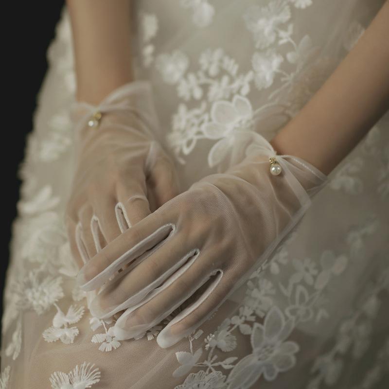 Women Bridal Elegant Wedding Short Gloves Mesh Satin Beaded Pearl Gloves Evening Dress Accessories
