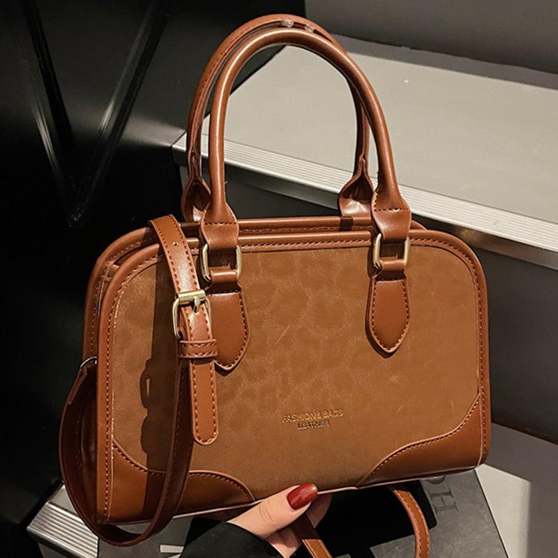 Handbag, Pillow Bag, Fashionable, Simple and Casual Shoulder Bag, Trendy Commuting Crossbody Bag