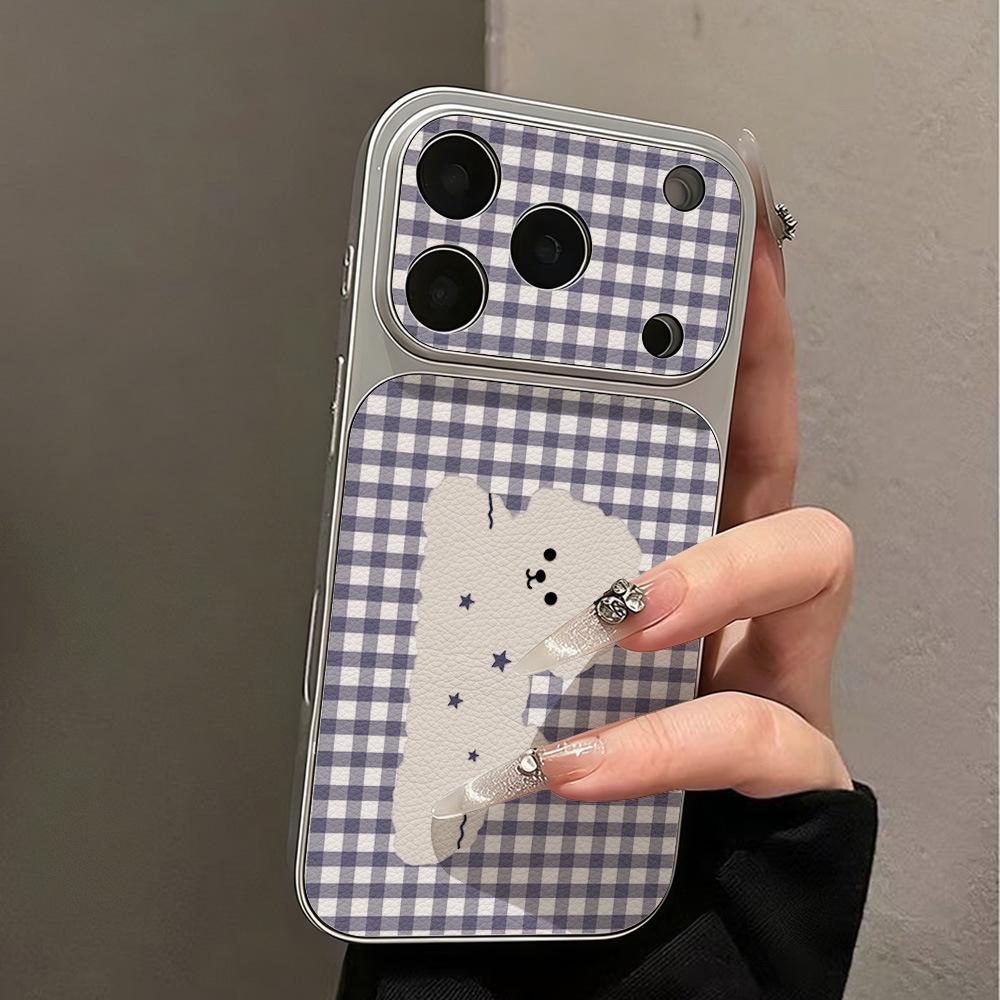 Клетчатый милый маленький белый пес подходит для чехла для мобильного телефона Apple 17PROMAX с большим окном iPhone16 мягкий 15 все включено 14.