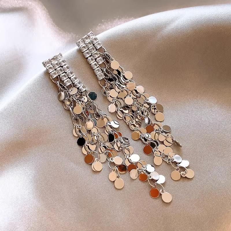 Silver needle, gold-colored, long, sequined tassel earrings, lightweight luxury drop earrings, elegant, sparkling, with cubic zirconia stones,