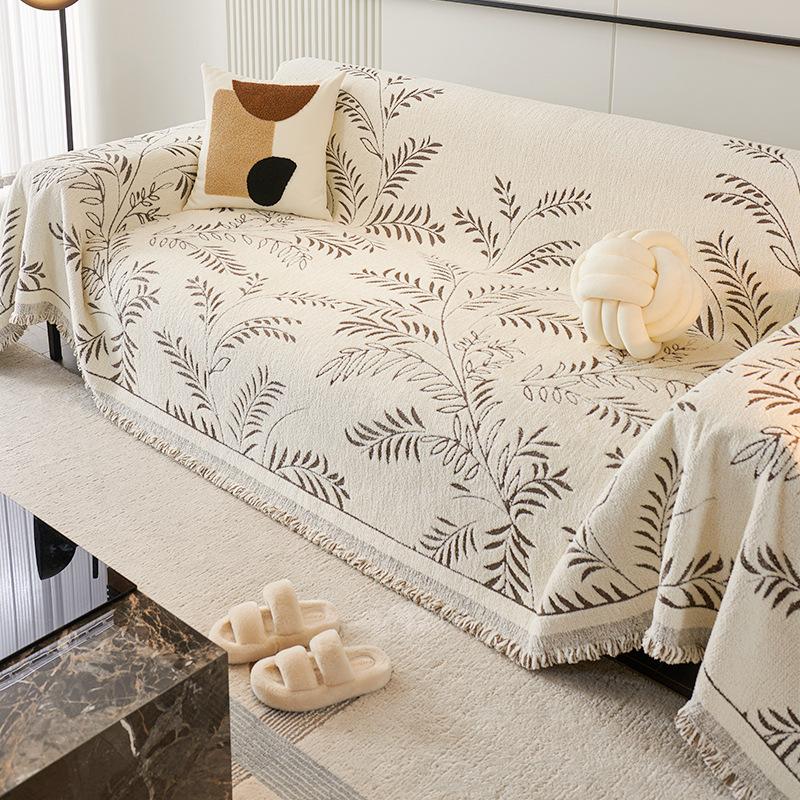 Чехол для дивана из жаккардового полотна с шенилловым отворотом, универсальный чехол для дивана на все времена года, нескользящий чехол для одеяла с защитой от царапин от кошек