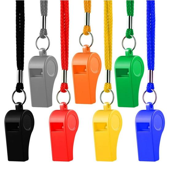 10 шт. пластиковых свистков со шнурками, громкие спортивные свистки для судей с горошиной для тренеров, для использования в экстренных ситуациях, запасной свисток для тренеров
