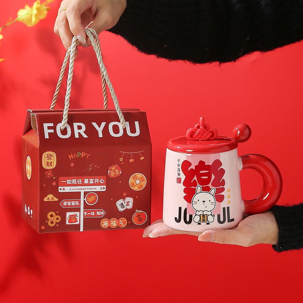 Дарите подругам подарки, кружки с крышками, подарочные коробки, керамические чашки, бытовые стаканы для воды, милые офисные чашки для женщин.