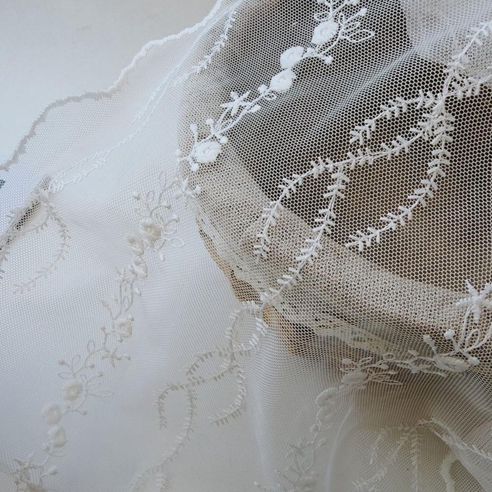 Embroidered Flower Women's Lace Scarf Solid Color Sunscreen Shawl Summer Season