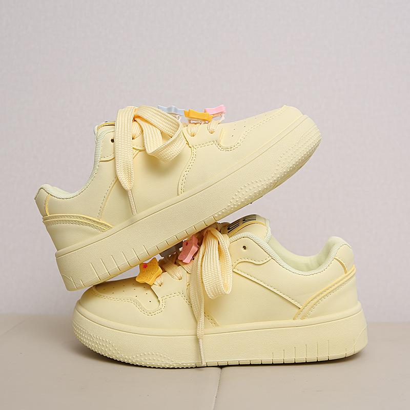 Уличные трендовые одиночные туфли 2024 года, осенние повседневные спортивные универсальные кроссовки для сноуборда, женские повседневные вулканизированные туфли цвета конфет, кроссовки