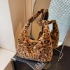 Leopard-print Plush Bag Women's Large-capacity Shoulder Bag Commuter Tote Bag