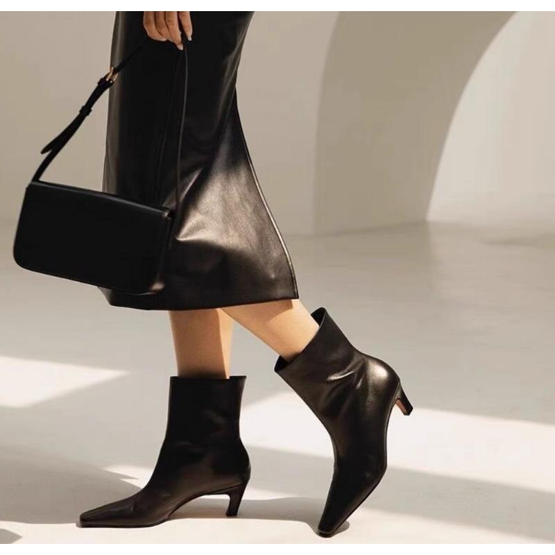 Модные ботильоны на кошачьем каблуке с острым носком для женщин, дизайн из мягкой кожи и полиуретана, низкий каблук, широкое голенище, ботильоны в французском стиле, botines mujer
