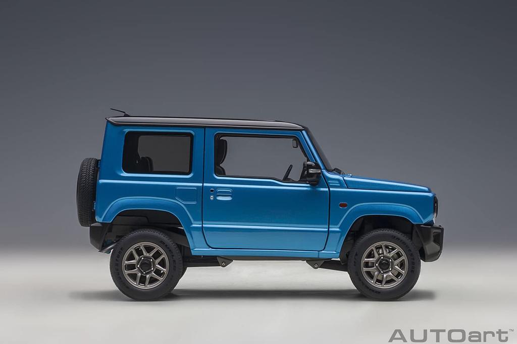 AUTOart Suzuki Jimny Blue Roof Готовый продукт 78502 1/18 (JB64) Металлик/Черный