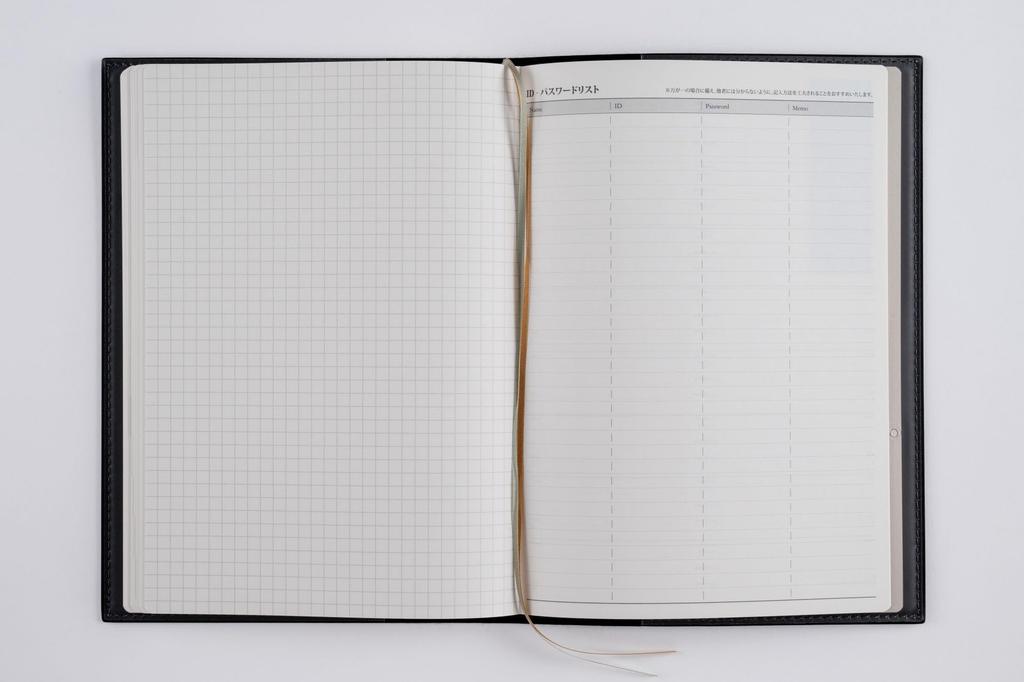 Takahashi 2026 A5 Weekly Desk 431 December Diary, Casual, Black, No. (Starts 2025)