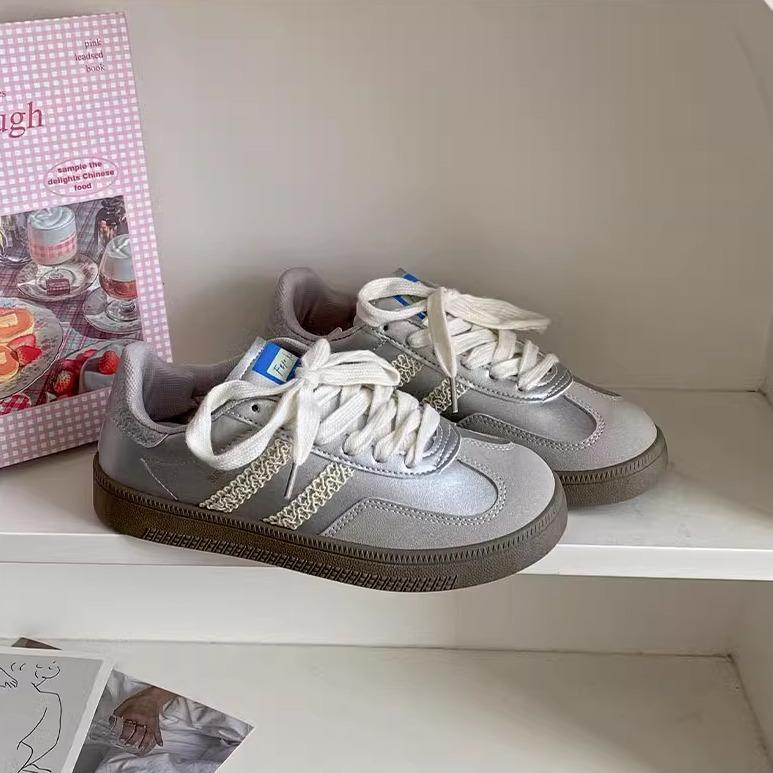 Модные классические ретро универсальные кроссовки на платформе женские новинка 2025 года осень увеличение роста легкие повседневные спортивные туфли