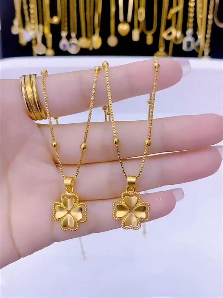 Медный кулон в виде четырехлистного клевера с золотым покрытием: Элегантный минималистичный дизайн с двусторонней отделкой