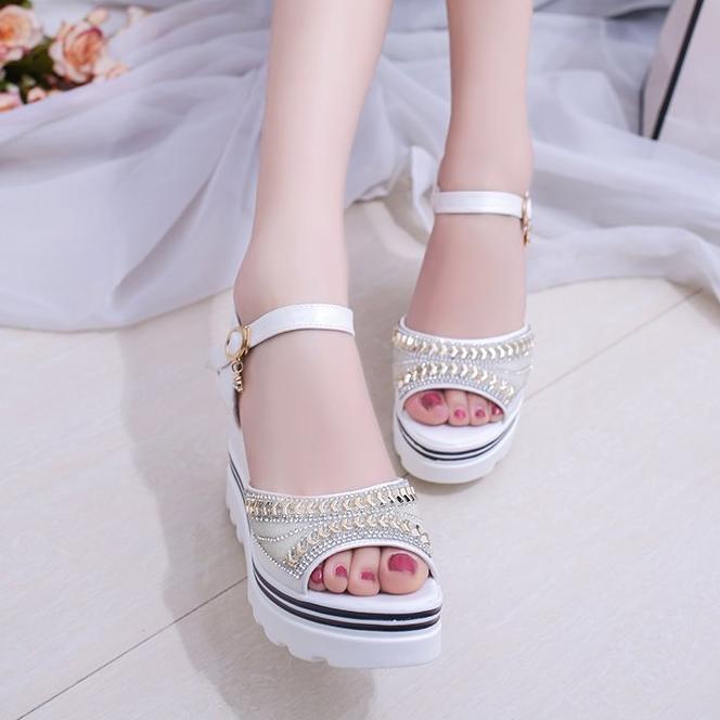 2023 летние сандалии на платформе, на танкетке, сандалии с открытым носком и кристаллами, модные женские сандалии