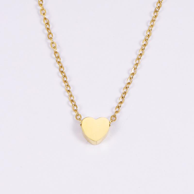 Personalized Stainless Steel Heart Pendant Necklace: Cross-Border Fashion Gift for Couples & Friends
