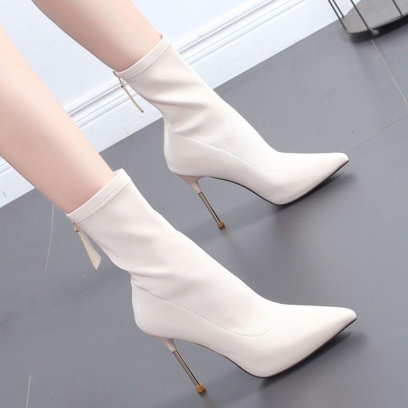 Модная черная обувь женская обувь на высоком каблуке с острым носком женские сапоги элегантные каблуки до середины голени полутренд 2024 зимняя новинка готика