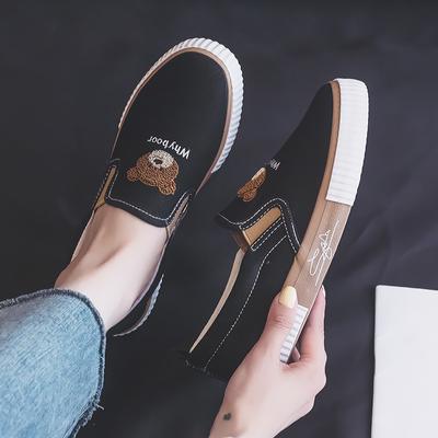 Женская обувь слипоны без шнурков 2025 Новая плоская спортивная обувь Дышащие парусиновые кроссовки Женская повседневная плоская тканевая вулканизированная обувь