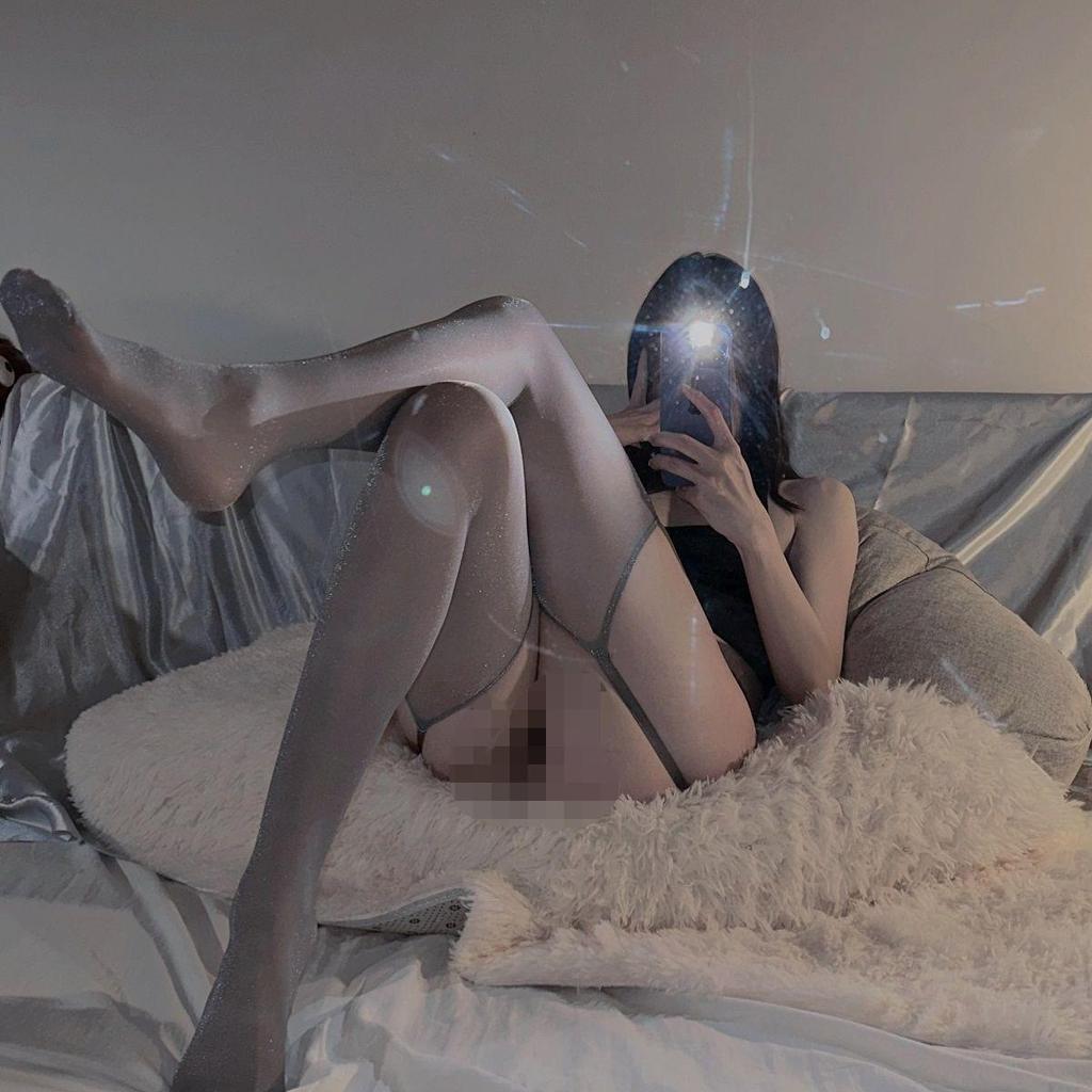 Женские ультратонкие чулки с серебристым блеском и перламутровой защитой от зацепления