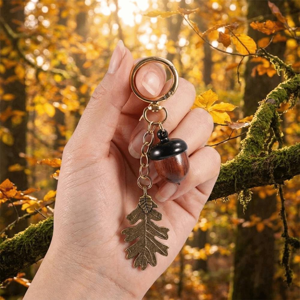 Lightweight Acorn Keychain Small Item Storage Pendant Charm Metal Keychain Gift Giving