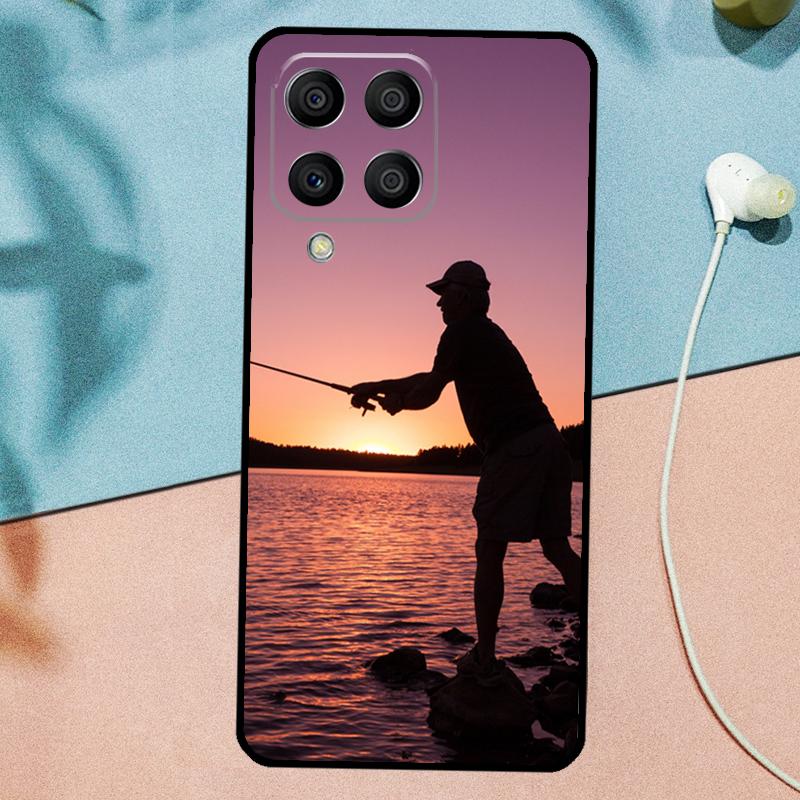 Чехол Hunter Man Fishing Dog для Samsung Galaxy M53 M33 M11 M21 M31 M12 M13 M14 M15 M35 M34 M54 M32 M52 M06 M16 M55