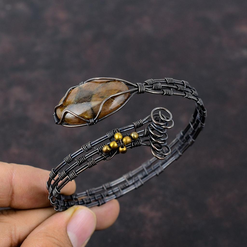 Браслет из хиастолита, браслет-манжета с медной проволокой, регулируемый браслет для подарка, ювелирные изделия ручной работы из медной проволоки, оригинальные браслеты с драгоценными камнями