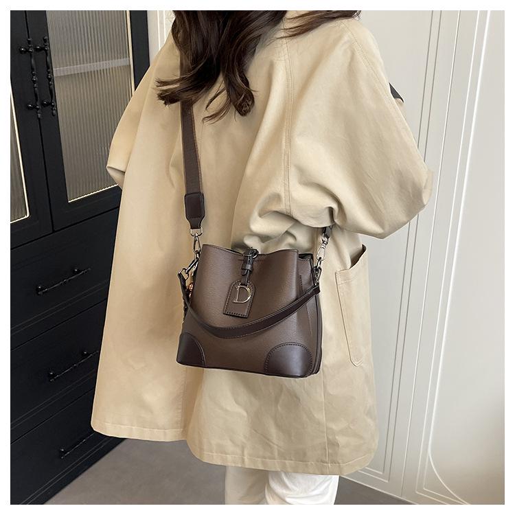 2025 Trendy Women's Versatile Bucket Bag - Single Shoulder & Crossbody
