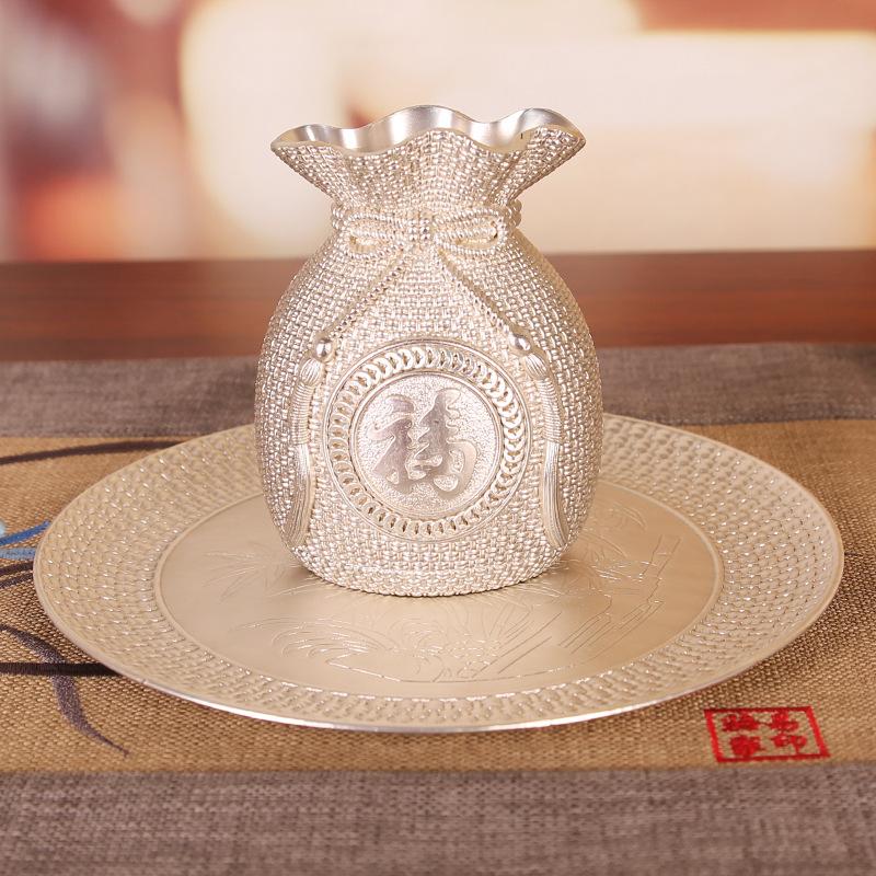 Чайный набор Позолоченный винный набор Высококачественный бытовой винный кувшин Металлический бокал в европейском стиле Счастливый мешок Шестипредметный набор для байцзю