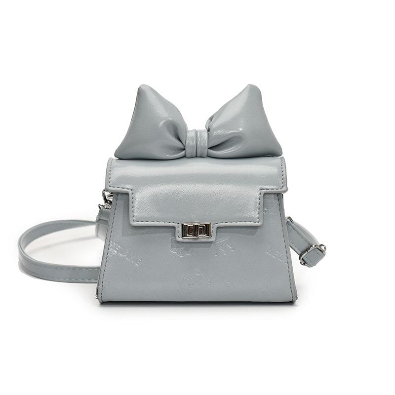 Трендовый новый продукт милый тисненый корейская версия нишевый бант рот красный конверт модный иностранный стиль супер огонь универсальная сумка мессенджер женская