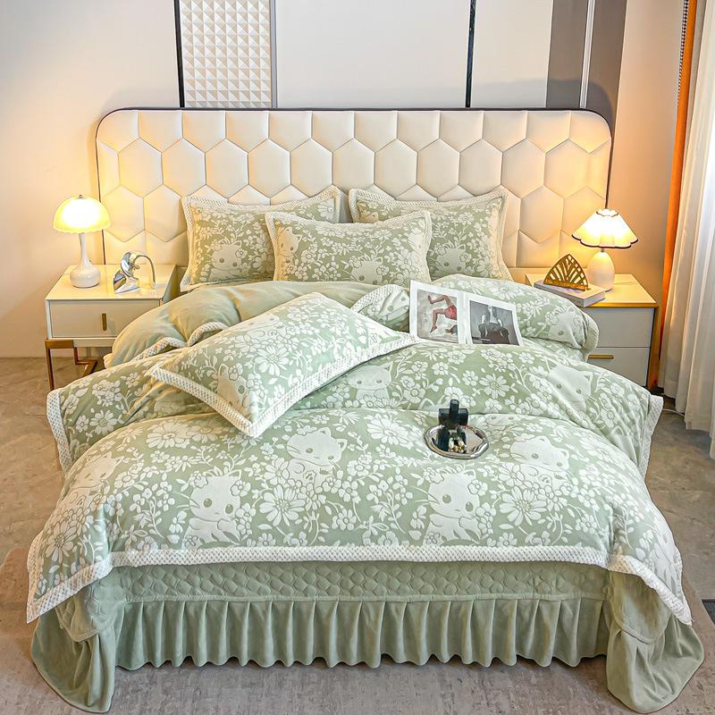Three-dimensional Carved Bed Cover Four-piece Set of Cotton Padded Thickened Bed Three-piece Set