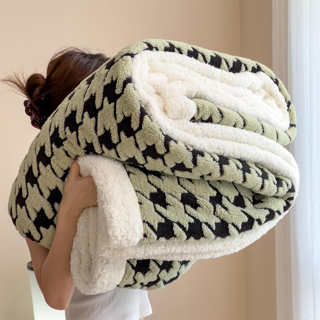Houndstooth Pattern Spring Autumn Warm Fleece Blanket Cozy Soft Office Naps Sofa Bed Throw Blankets Jacquard Soft Plush Blanket